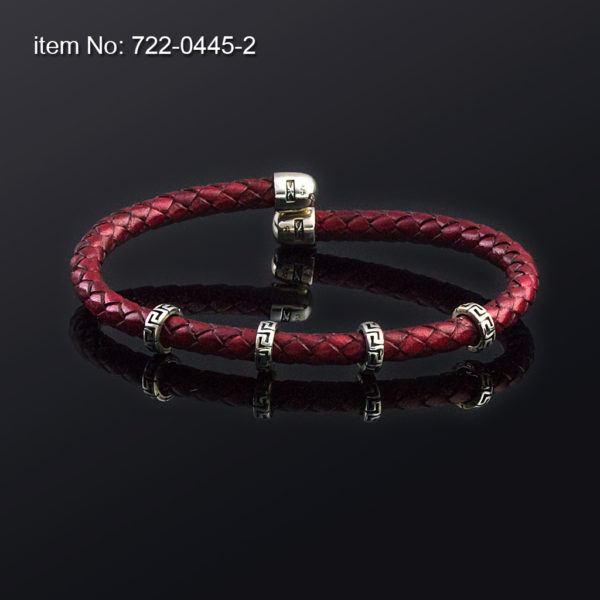 Sterling silver bracelet with motif meandros and with 5 mm genuine braided leather. Red