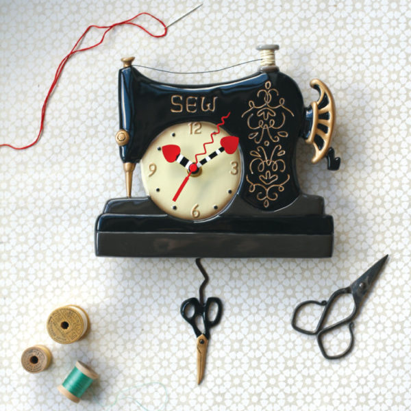 vintage sewing machine clock with scissor pendulum